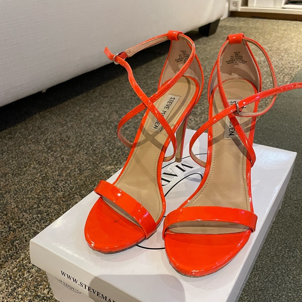 Steve Madden Feliz Tomato Red Strappy Heels - Size 8